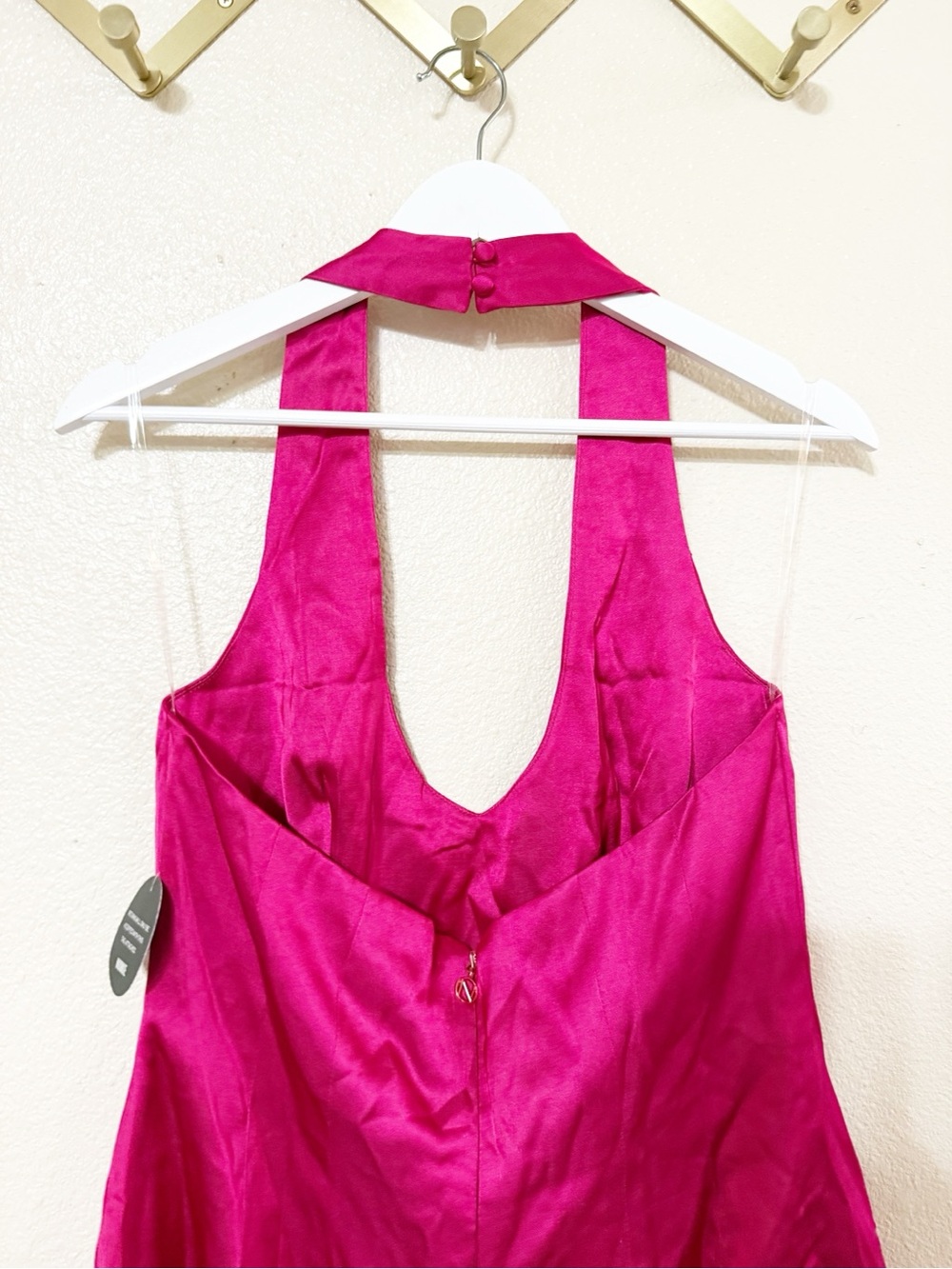 Nookie Sabine Satin Revolve Halter Mini Dress in Fuchsia Pink size large $329 - Picture 7 of 10